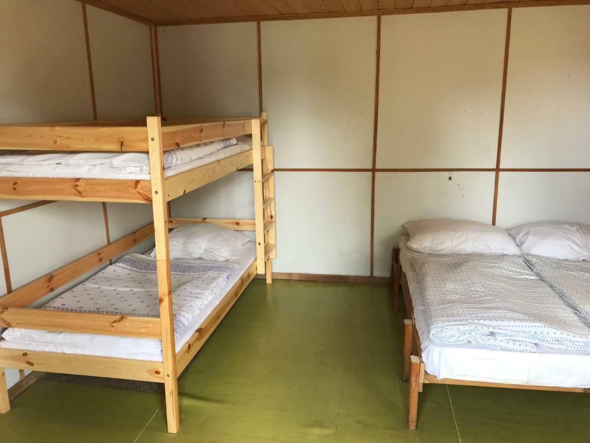 Retro Chaty U Plaze Lipno Hotel Cerna v Posumavi Luaran gambar